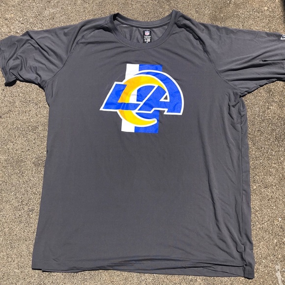 Los Angeles Rams NFL t-shirt. XL - Picture 1 of 3